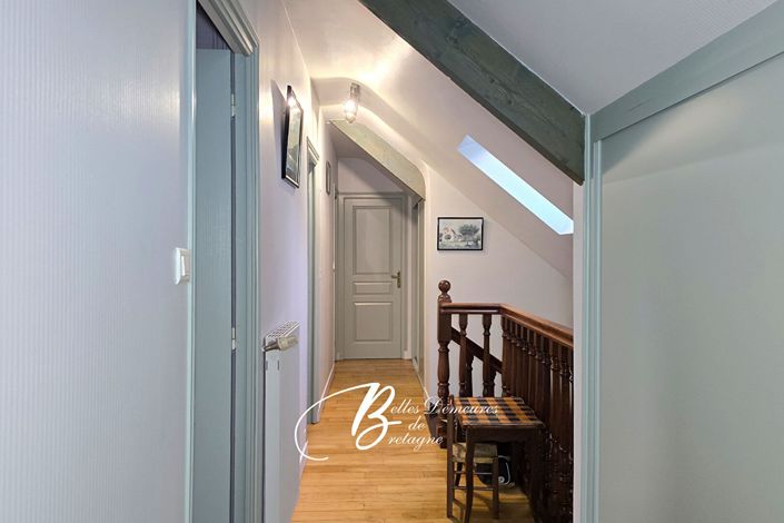 Image No.15-4 Bed House for sale