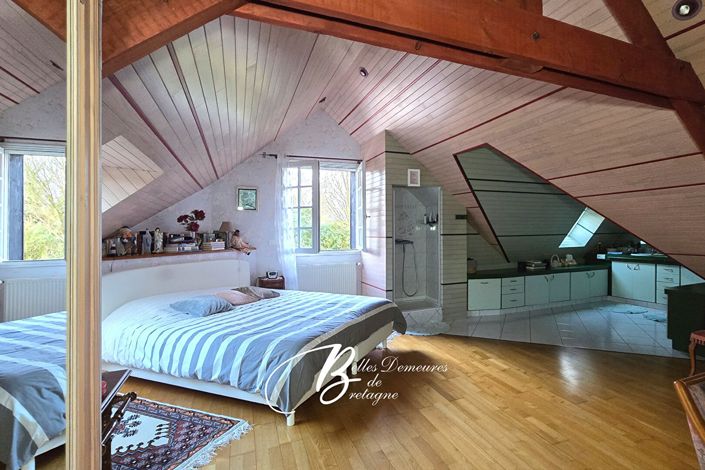 Image No.16-4 Bed House for sale