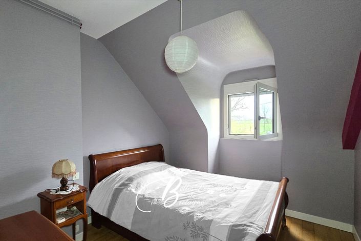 Image No.19-4 Bed House for sale