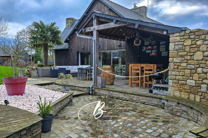 Image No.2-4 Bed House for sale