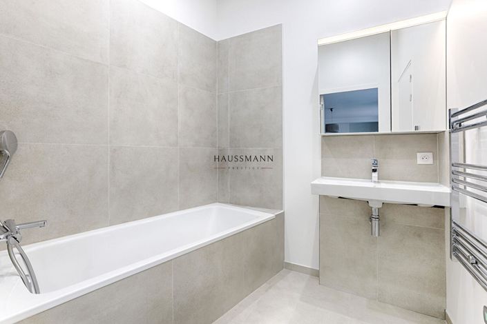 Image No.18-3 Bed Apartment for sale