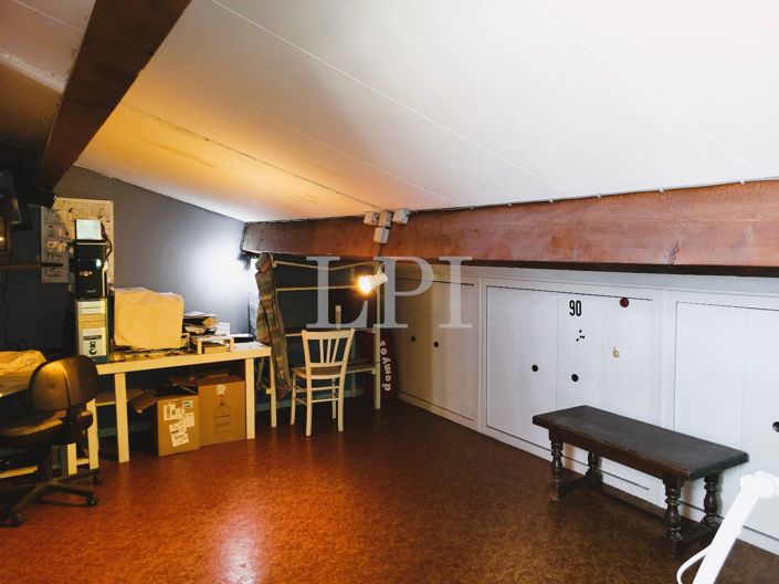 Image No.21-Maison de 9 chambres à vendre à Vaucluse