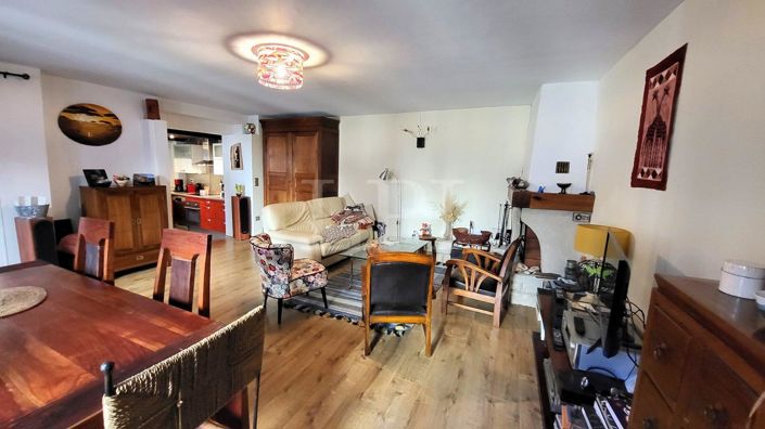 Image No.11-4 Bed House for sale