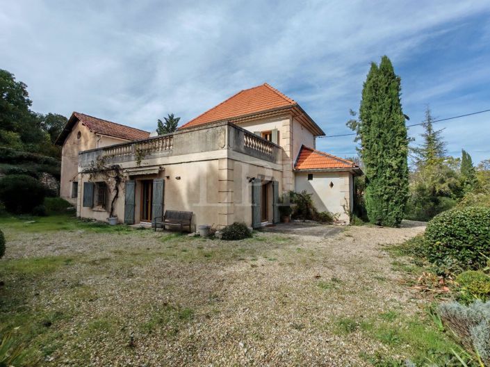 Image No.22-4 Bed House for sale