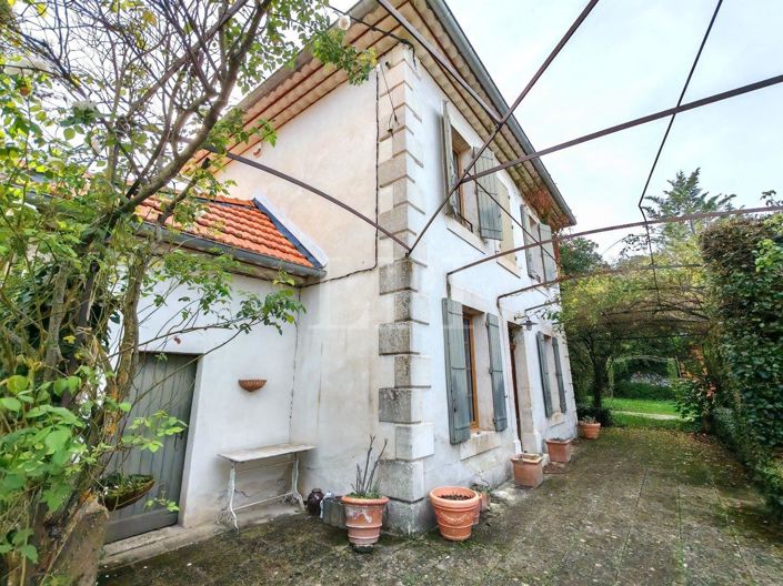 Image No.3-4 Bed House for sale