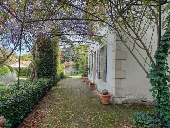 Image No.4-4 Bed House for sale