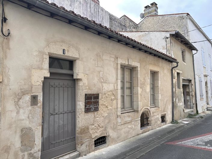 Image No.2-1 Bed House for sale