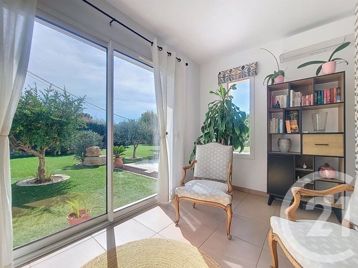 Image No.5-3 Bed House for sale