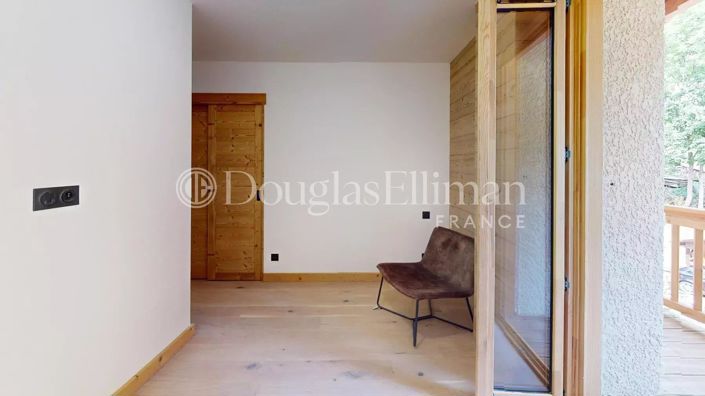 Image No.14-3 Bed Apartment for sale