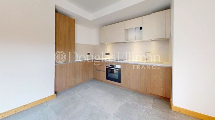 Image No.6-3 Bed Apartment for sale