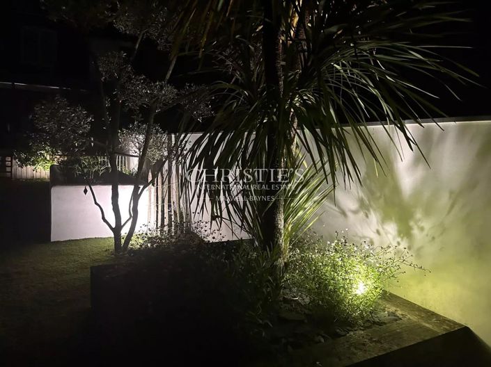 Image No.18-4 Bed House for sale