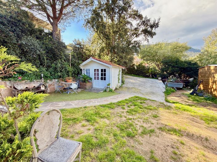 Image No.19-3 Bed House for sale