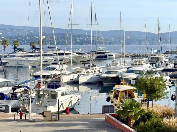 Image No.2-Appartement de 3 chambres à vendre à Cavalaire-sur-Mer