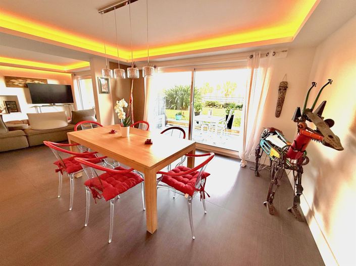 Image No.3-Appartement de 3 chambres à vendre à Cavalaire-sur-Mer