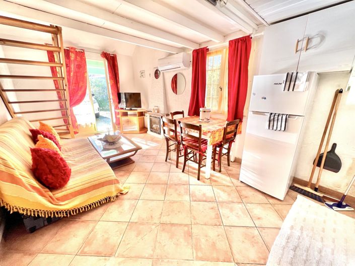 Image No.18-4 Bed House for sale