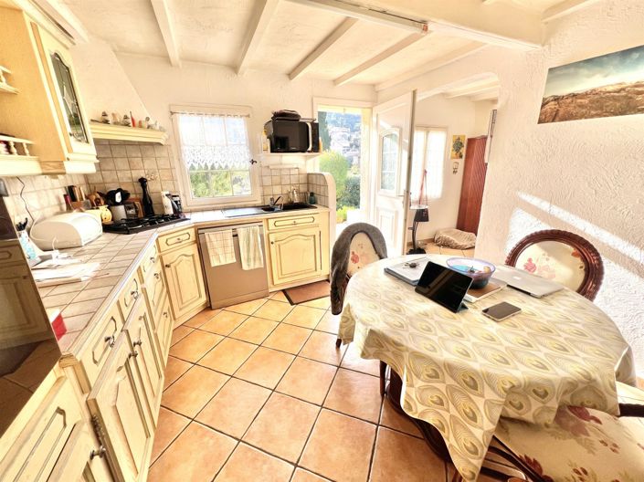 Image No.3-4 Bed House for sale