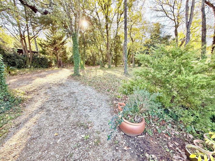 Image No.15-4 Bed House for sale