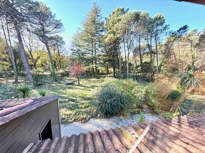 Image No.21-4 Bed House for sale