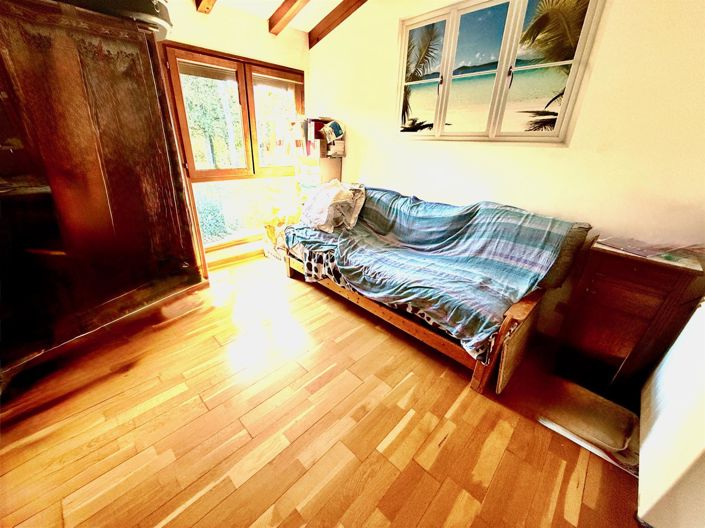 Image No.22-4 Bed House for sale