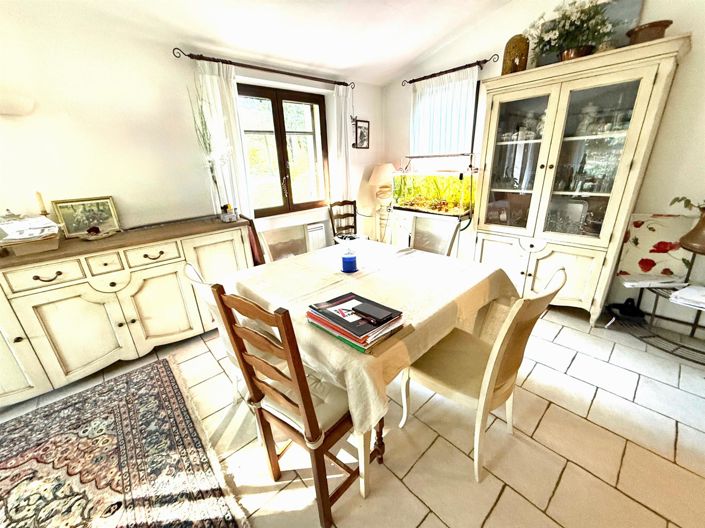 Image No.28-4 Bed House for sale