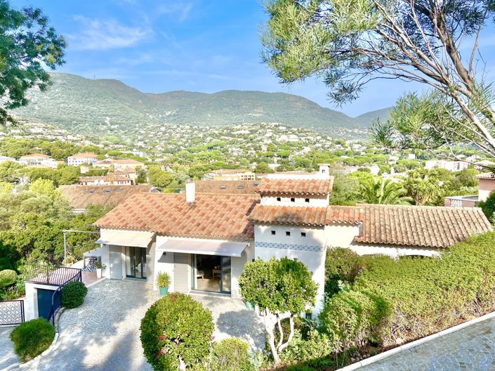 Image No.22-4 Bed House for sale