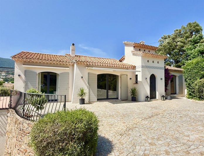 Image No.35-4 Bed House for sale