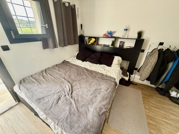 Image No.33-4 Bed House for sale