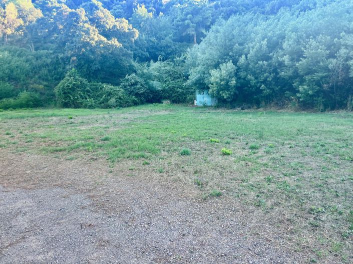 Image No.10-3 Bed House for sale