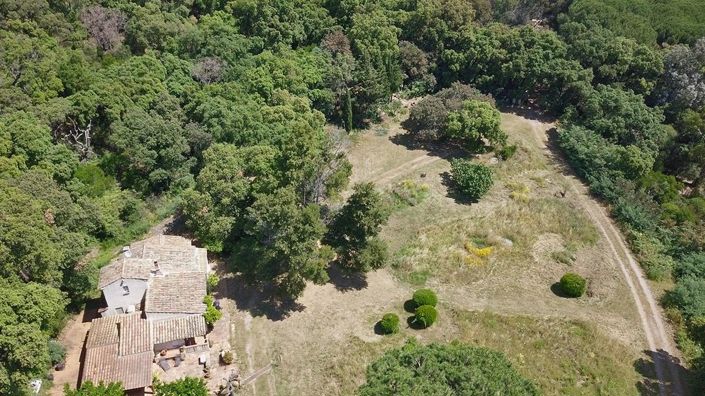 Image No.19-3 Bed House for sale