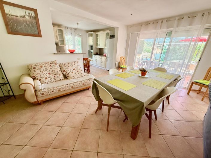 Image No.23-6 Bed House for sale