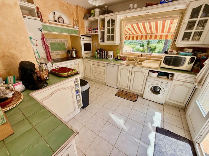 Image No.33-6 Bed House for sale