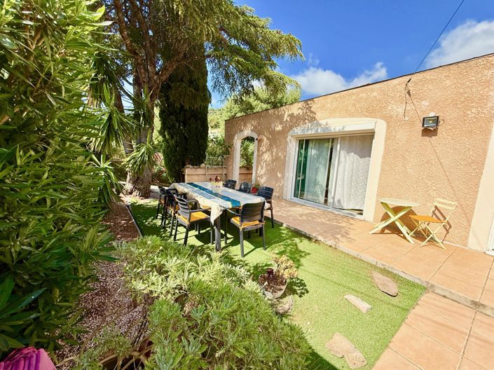 Image No.43-6 Bed House for sale