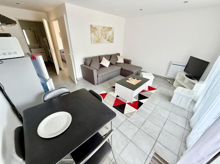 Image No.7-6 Bed House for sale