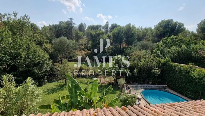 Image No.3-5 Bed House for sale