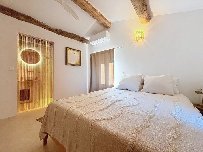 Image No.14-7 Bed House for sale