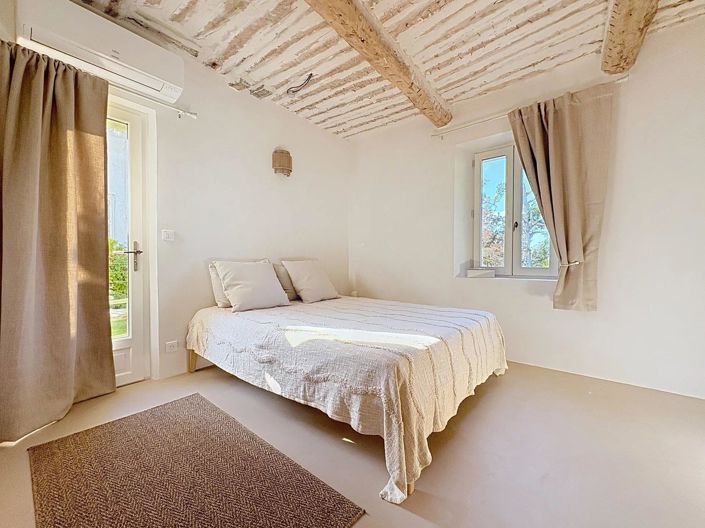 Image No.15-7 Bed House for sale