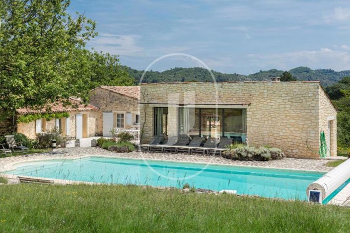 Image No.12-6 Bed House for sale