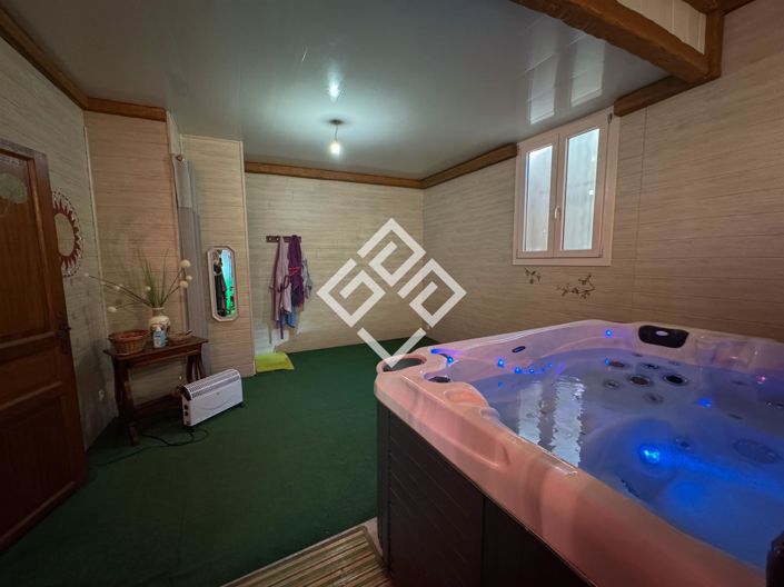 Image No.11-4 Bed House for sale