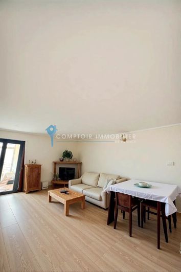 Image No.8-3 Bed House for sale