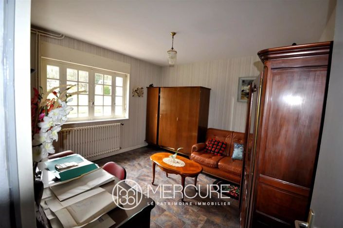 Image No.8-4 Bed House for sale