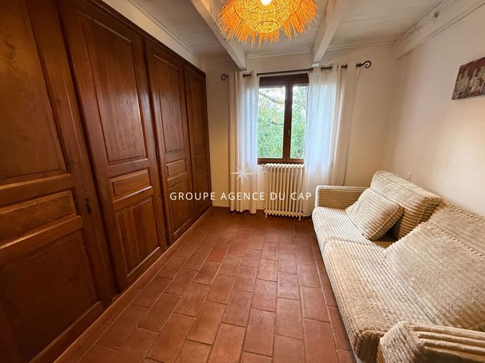 Image No.13-4 Bed House for sale