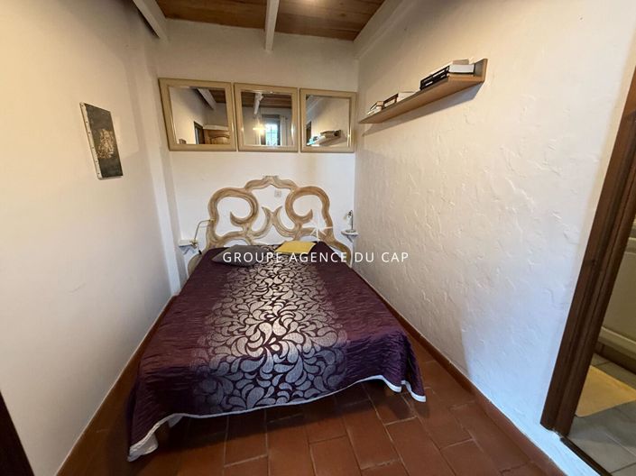 Image No.15-4 Bed House for sale