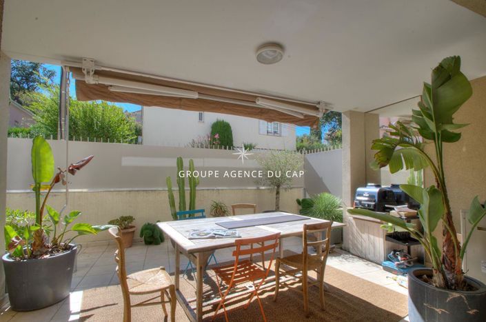 Image No.16-2 Bed Apartment for sale