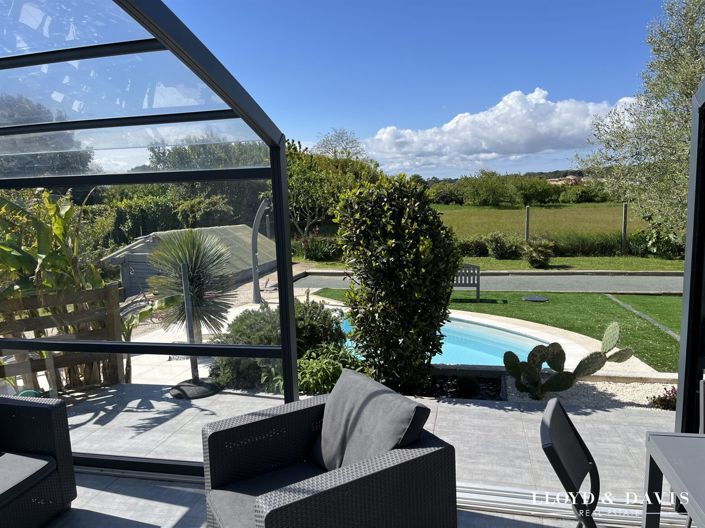 Image No.21-3 Bed House for sale