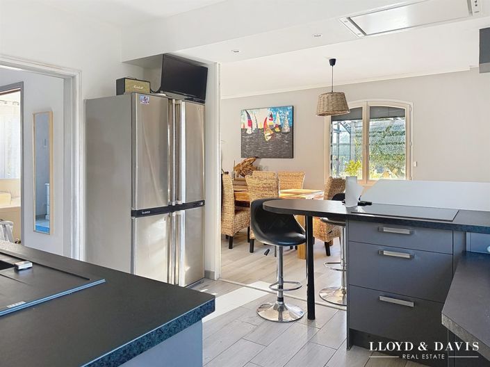 Image No.5-3 Bed House for sale