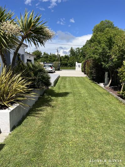 Image No.9-3 Bed House for sale