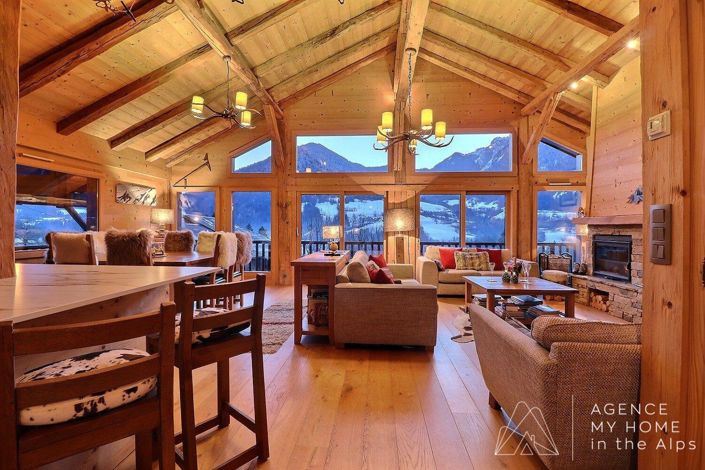 Image No.3-Propriété de 5 chambres à vendre à Le Biot