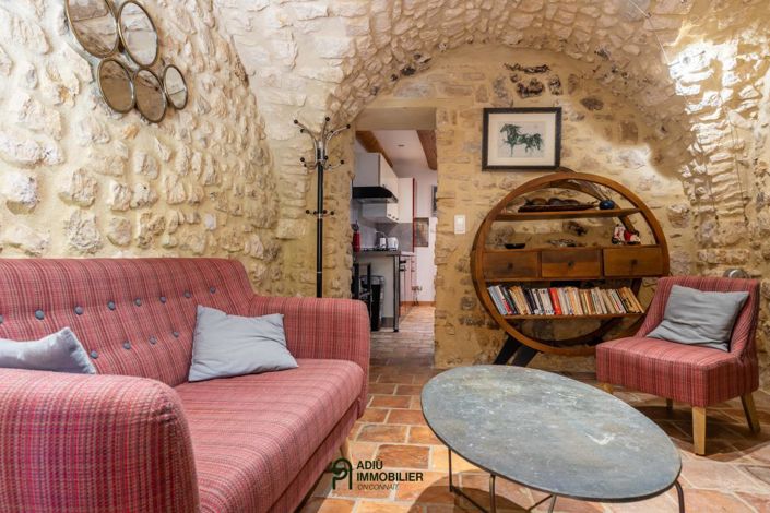 Image No.10-7 Bed House for sale