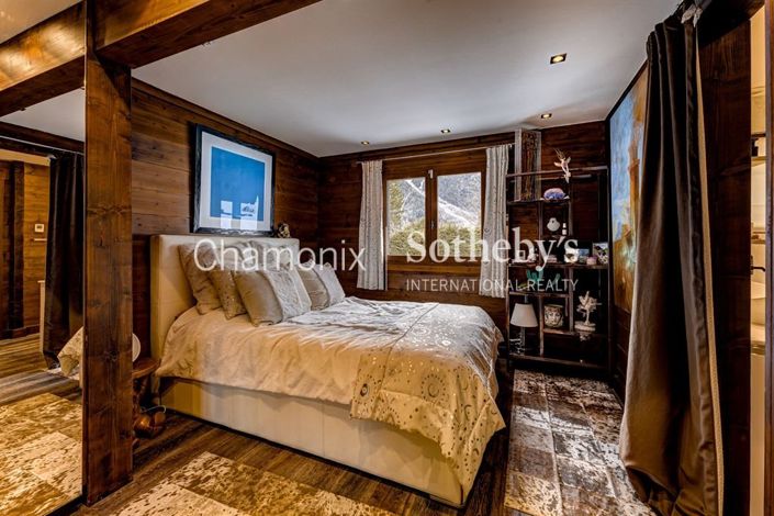 Image No.12-4 Bed House for sale