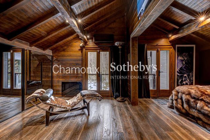 Image No.13-4 Bed House for sale